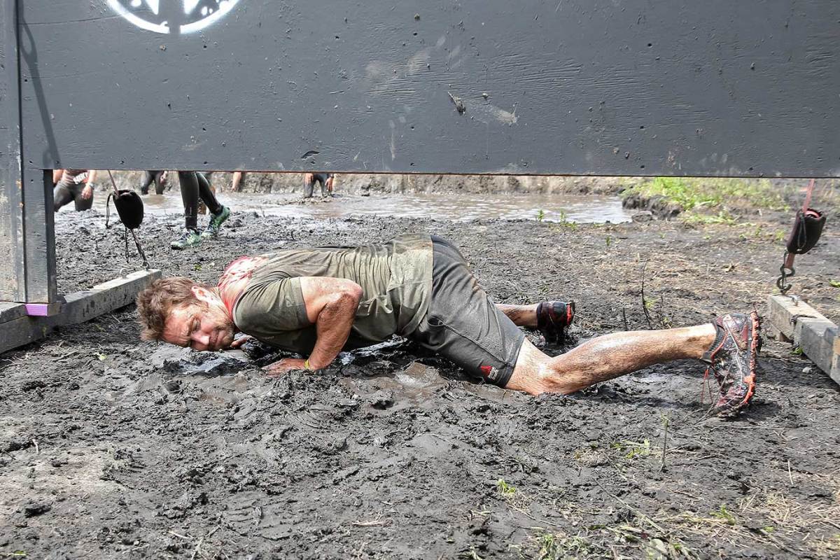 Friday-Night-Lights-for-Spartan-Race-Taylor-Kitsch-539531842_master.jpg
